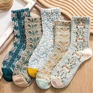 NEW 5 Pairs Floral Socks Set, Women Flower 3D Textured Cotton Blend Cottagecore